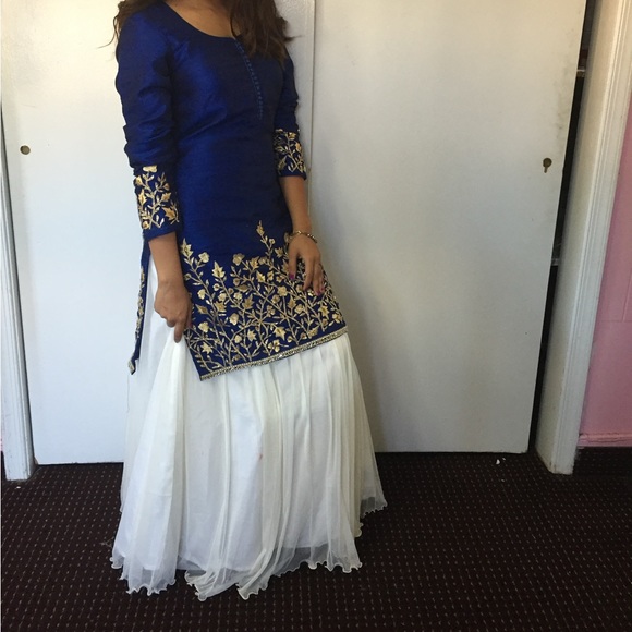 Long top and skirt - Picture 2 of 8